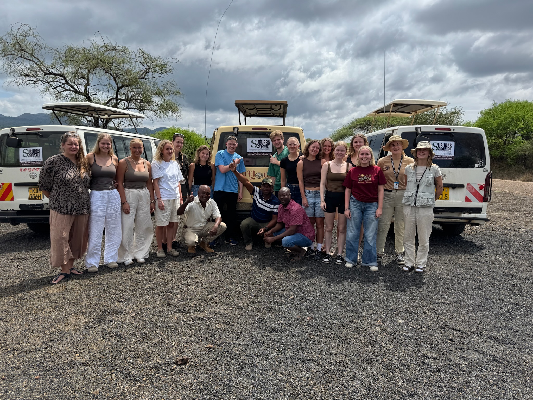 Poolområde og havudsigt ved guideskolen i Mombasa, Kenya